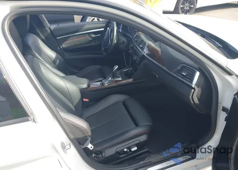 2016 BMW 328I z USA, uszkodzony, nr VIN WBA8E9C51GK645557